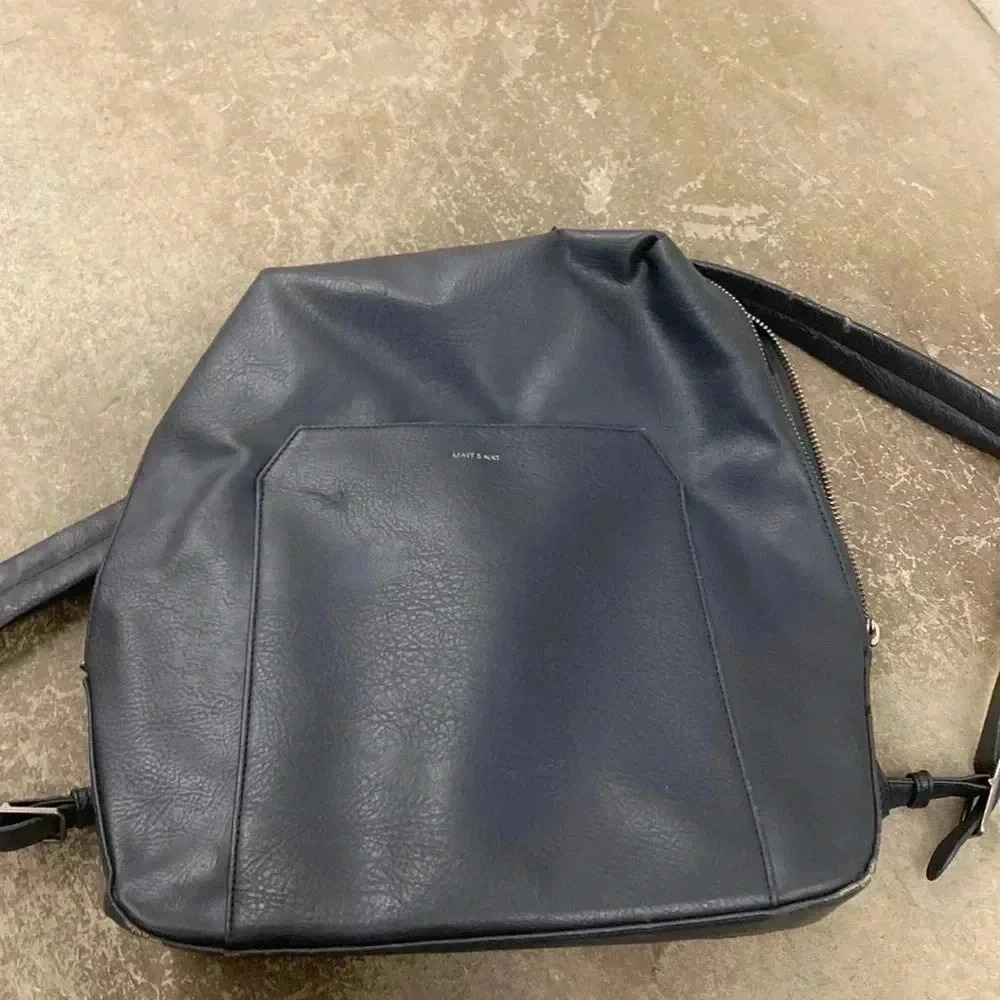 Matt‎ &  nat backpack